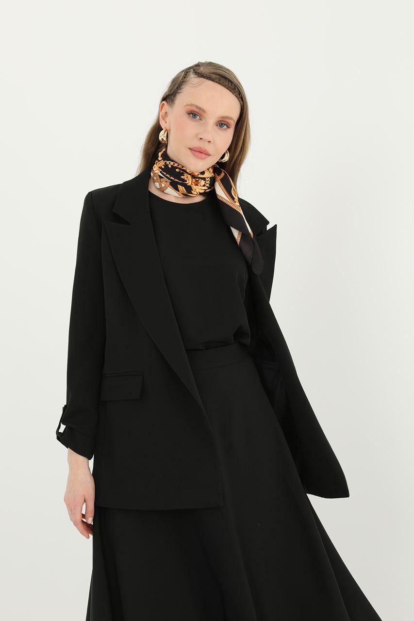 Siyah oversize ceket – Modern şıklık, katlanabilir kollu