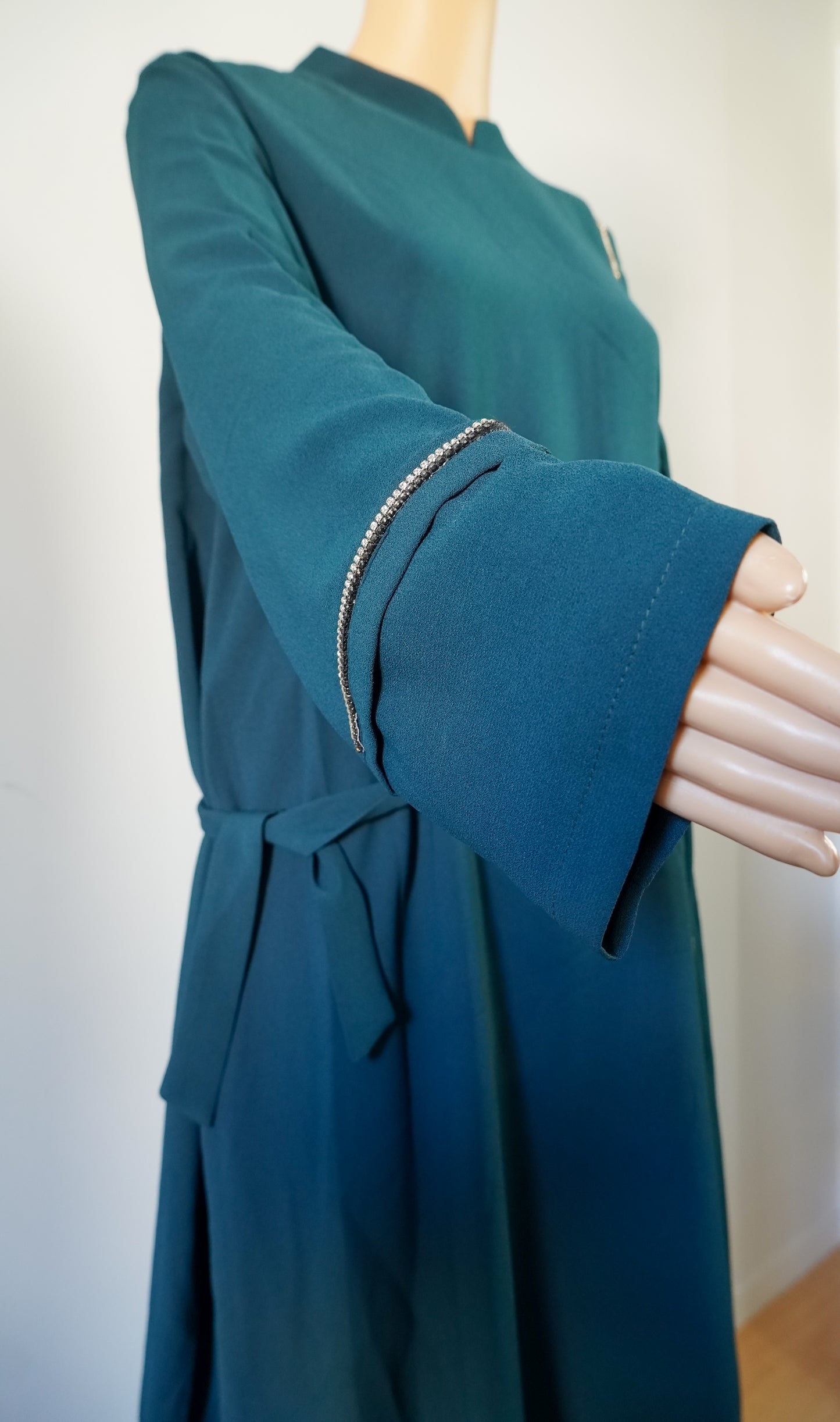 Ensemble tunique et pantalon vert émeraude avec détail strassé
